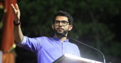 आदित्य ठाकरे का Modi सरकार पर तीखा हमला, बोले- लोकतंत्र में मजबूत, राष्ट्रहित में कमजोर