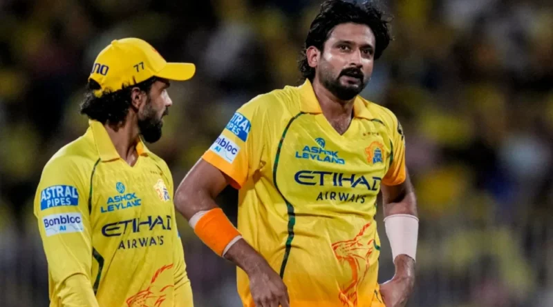 अहमद खलील के बाहर होने से CSK को झटका