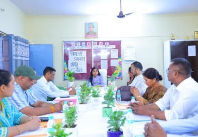 केंद्रीय विद्यालय को आदर्श शिक्षण संस्थान बनाने की दिशा में पहल, जिलाधिकारी ने विद्यालय प्रबंधन समिति की बैठक में व्यवस्थाओं का लिया व्यापक जायज़ा