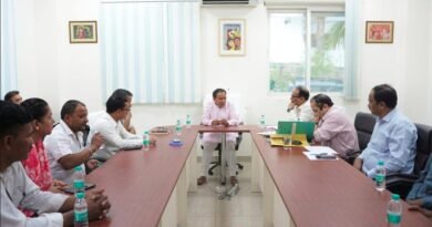शिक्षा मंत्री धन सिंह रावत ने ली शिक्षा विभाग की समीक्षा बैठक