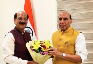 केंद्रीय रक्षा मंत्री राजनाथ सिंह से मिले कैबिनेट मंत्री सुबोध उनियाल
