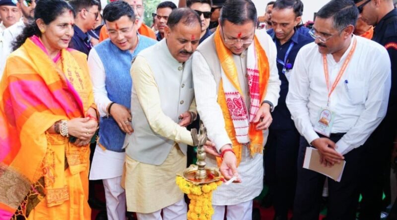 सोमनाथ स्वाभिमान पर्व’ पर हर्रावाला से वेरावल के लिए विशेष रेल यात्रा का शुभारंभ
