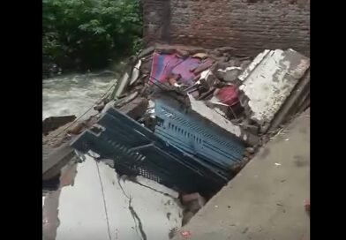 देहरादून में बारिश से बड़ा हादसा, करगी ग्रांट में दो दुकानें और एक मकान ढहा, लोगों में दहशत