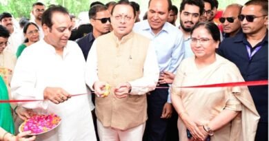 मुख्यमंत्री ने दून विश्वविद्यालय के दीक्षारम्भ सत्र का किया शुभारंभ