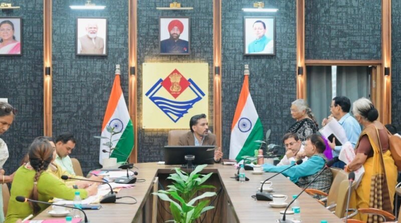 राज्य आंदोलनकारियों के चिन्हीकरण को लेकर समिति की बैठक, डीएम ने दिए पारदर्शिता के साथ निस्तारण के निर्देश