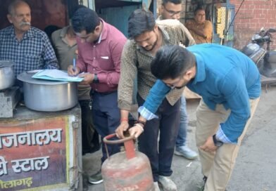 देहरादून में अवैध गैस रिफिलिंग पर बड़ी कार्रवाई, 94 सिलेंडर जब्त; दो गिरफ्तार