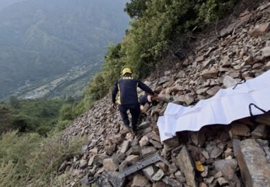 त्यूणी में 100 मीटर गहरी खाई में गिरी कार, एक की मौत, दो घायल